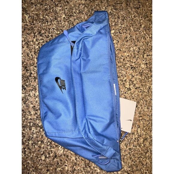 Nike Elemental Premium Fanny Pack-Blue - Picture 10 of 11